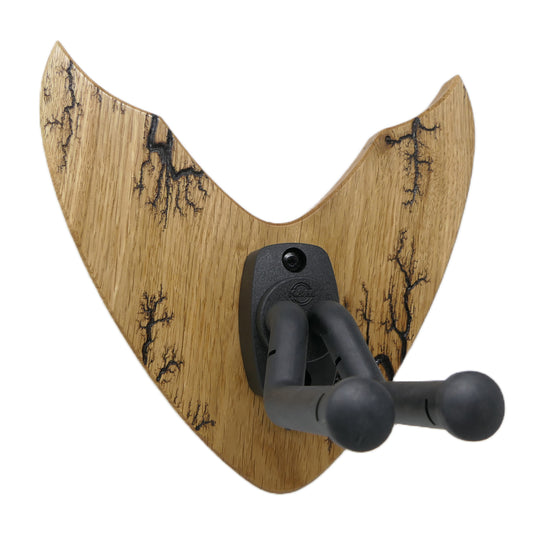Gitarrenhalter aus Eiche mit Lichtenberg Gravur – DARK LINES SEVEN Schwarz