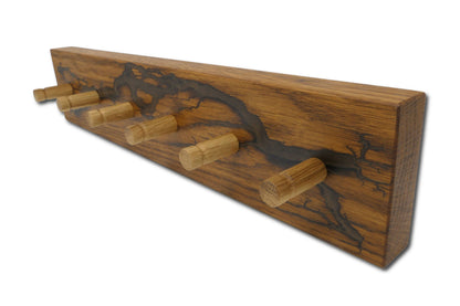 Schlüsselboard aus Roteiche mit sechs Eichenhaken und Epoxidharz Bronze Braun
