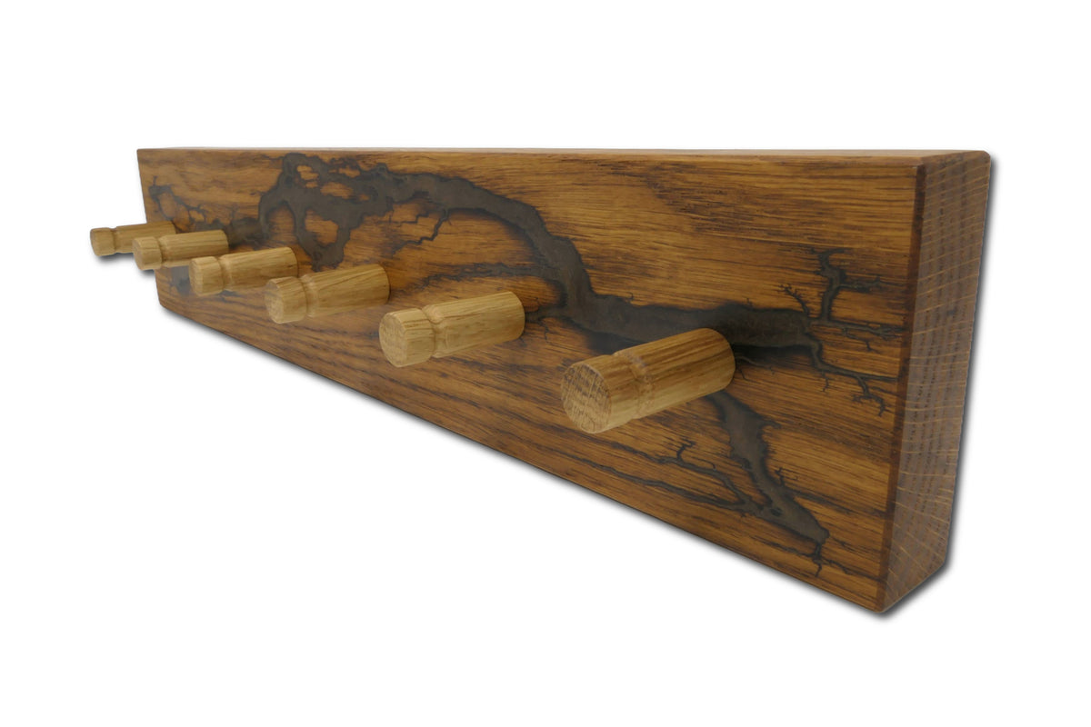 Schlüsselboard aus Eiche mit Holzhaken